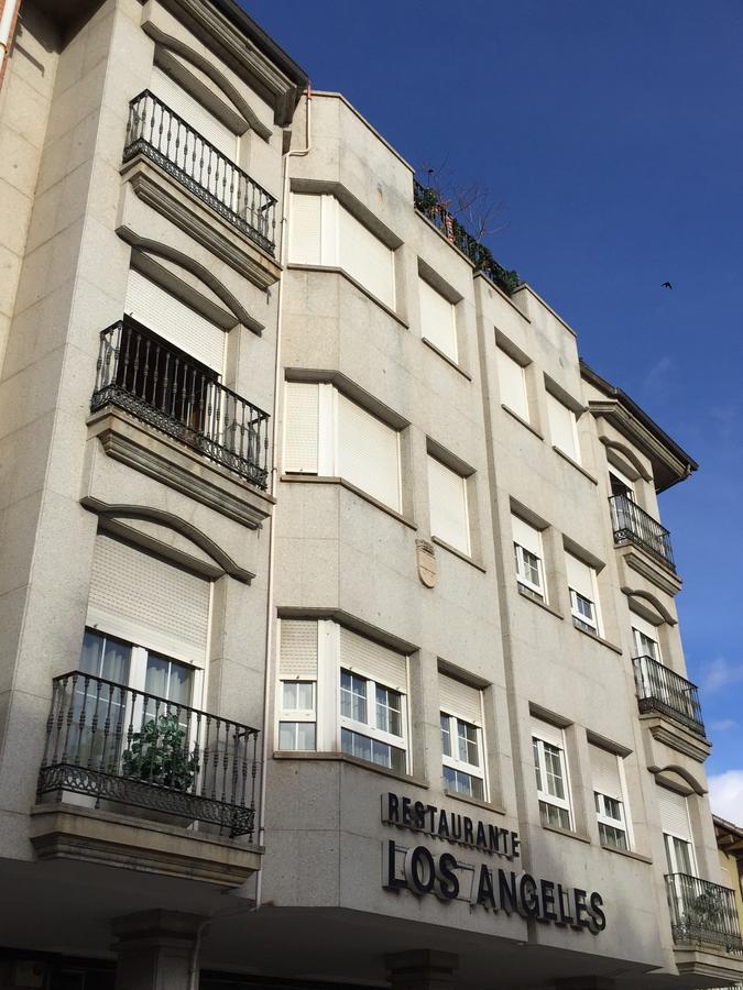Hotel Los Angeles La Baneza Ngoại thất bức ảnh