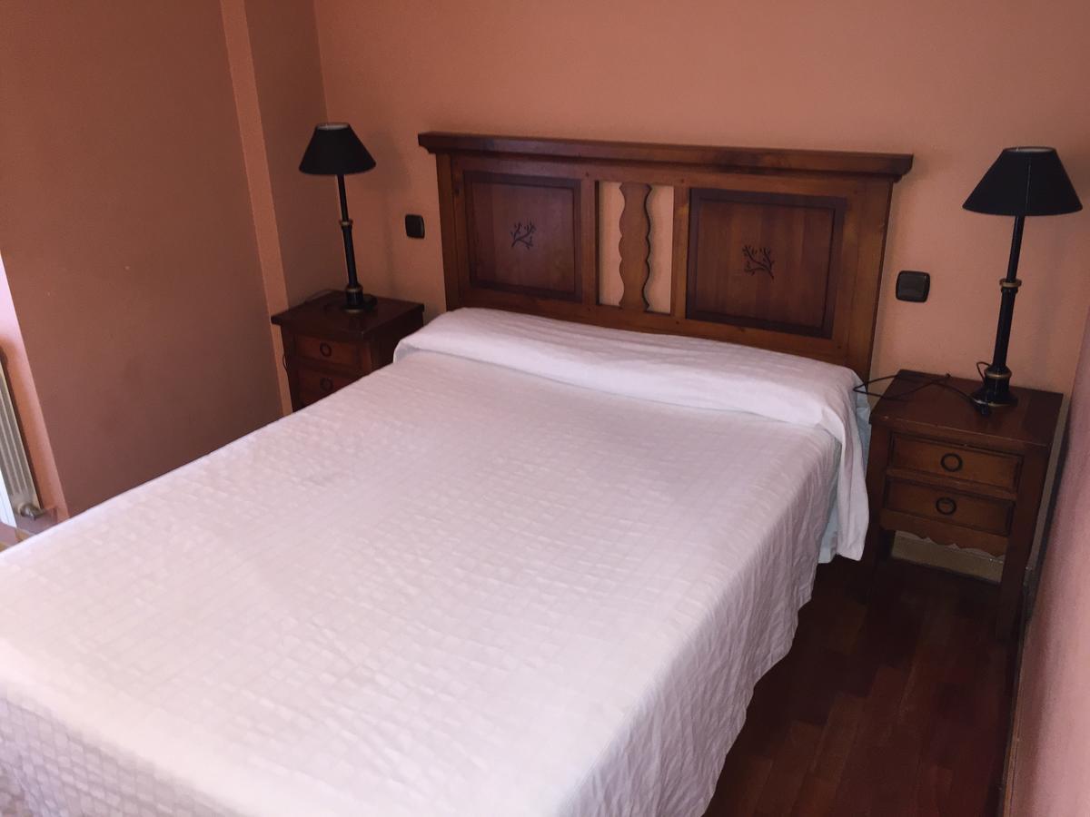 Hotel Los Angeles La Baneza Ngoại thất bức ảnh